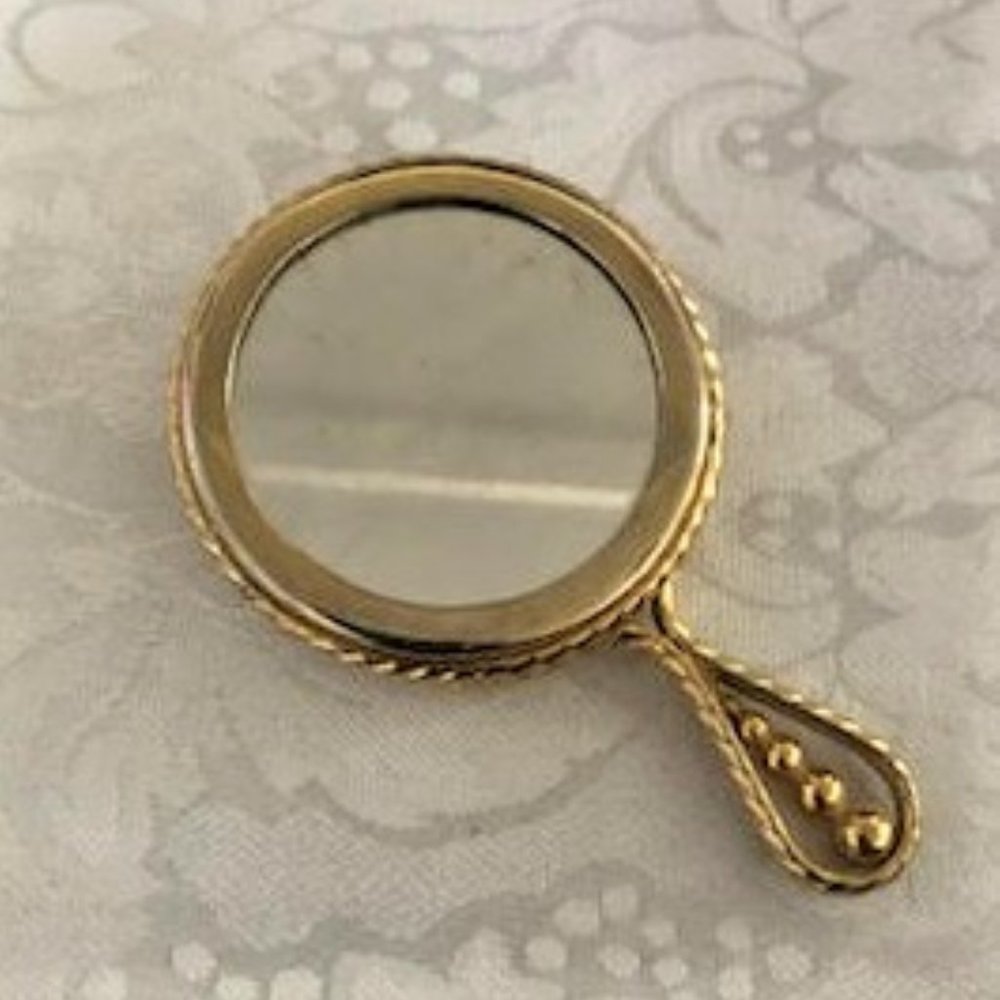 Vintage Round Gold Compact with Mirror & Handle
